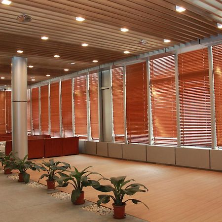 Dong Huang Hotel Beijing Exterior photo