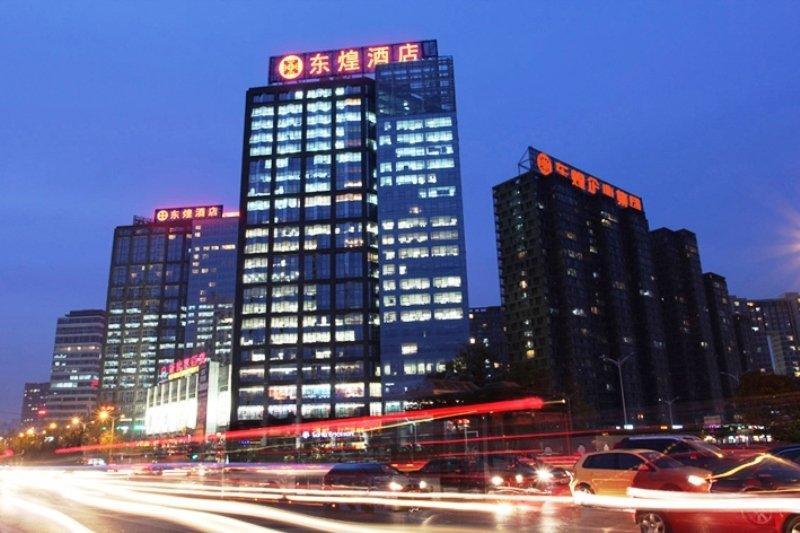 Dong Huang Hotel Beijing Exterior photo