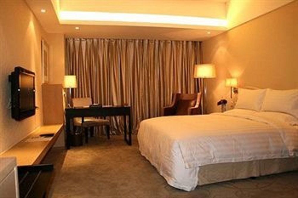 Dong Huang Hotel Beijing Exterior photo