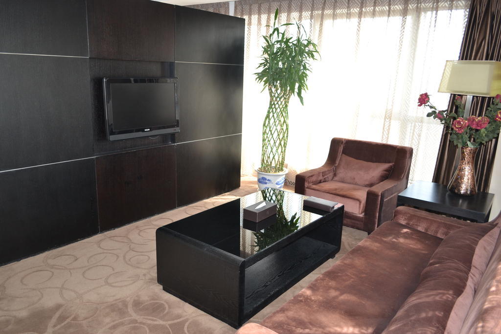 Dong Huang Hotel Beijing Exterior photo